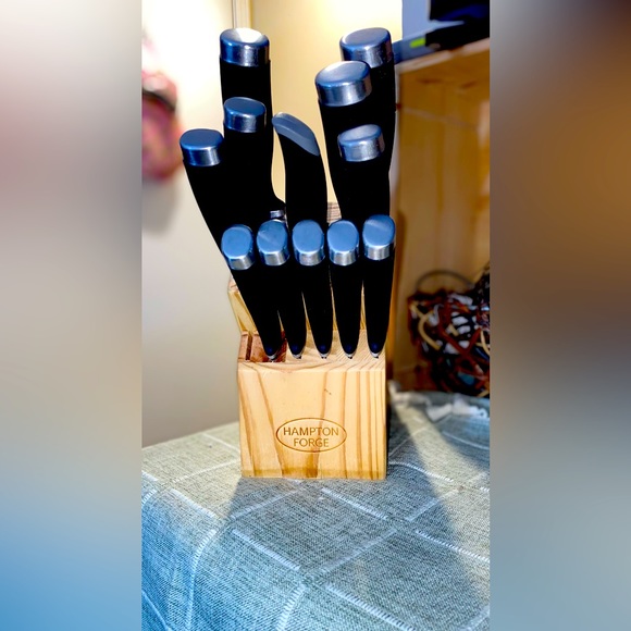 Hampton Forge 14 Piece Knife set - Picture 1 of 3